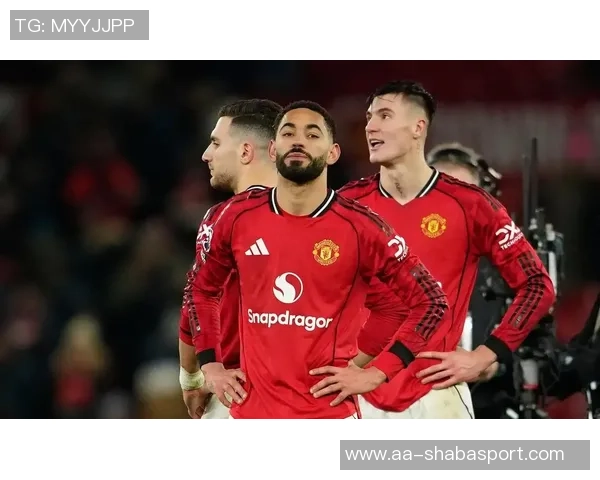 曼联客战利兹联比赛确认如期进行低温不影响赛事安排