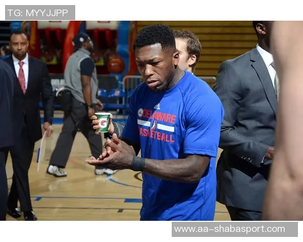 锡安因右内收肌拉伤缺阵六场明天出战状态升级为成疑